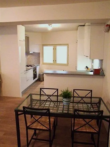 Charles Bridge Apartments 布拉格 0*,  捷克