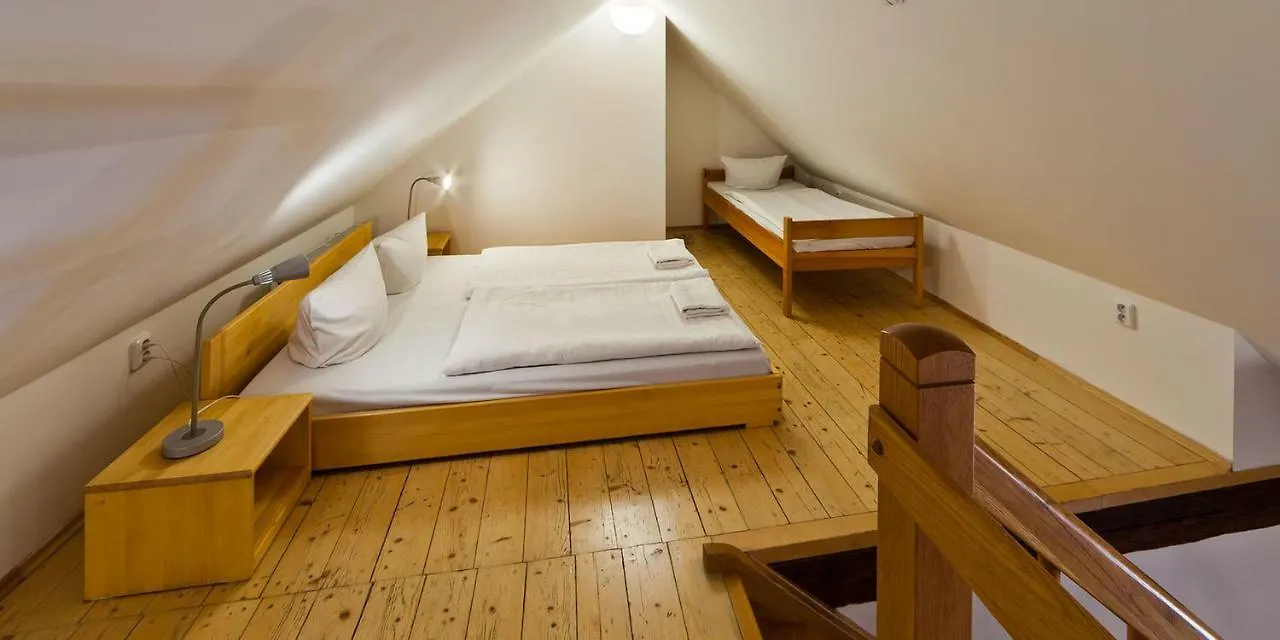Charles Bridge Apartments 布拉格