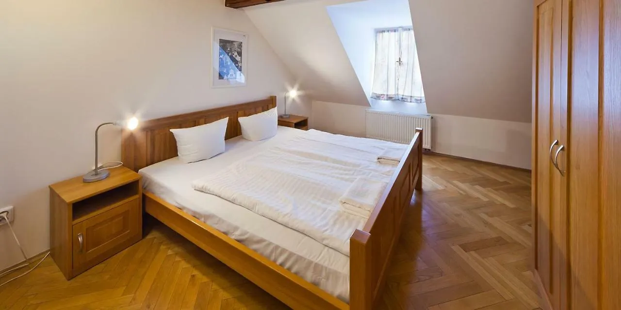 Charles Bridge Apartments Prague
